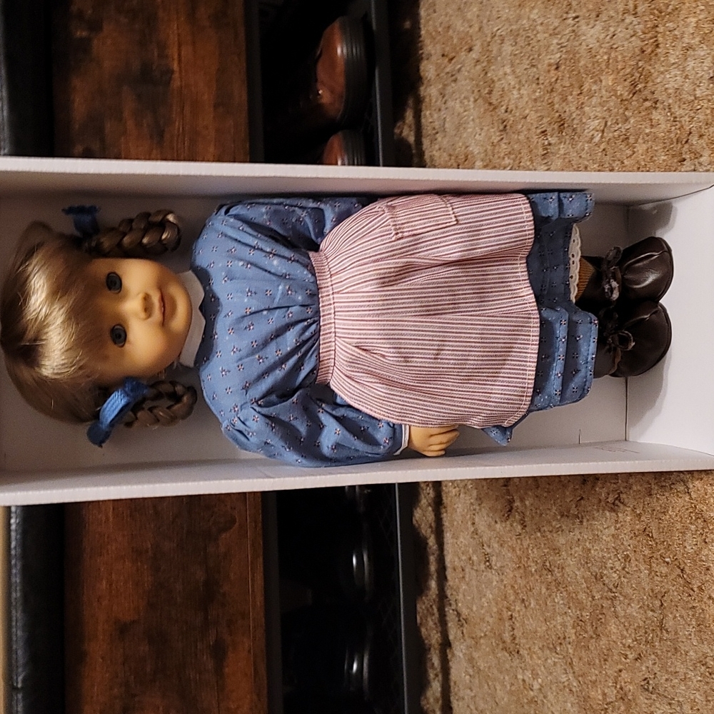 American Girl Kirsten doll and book